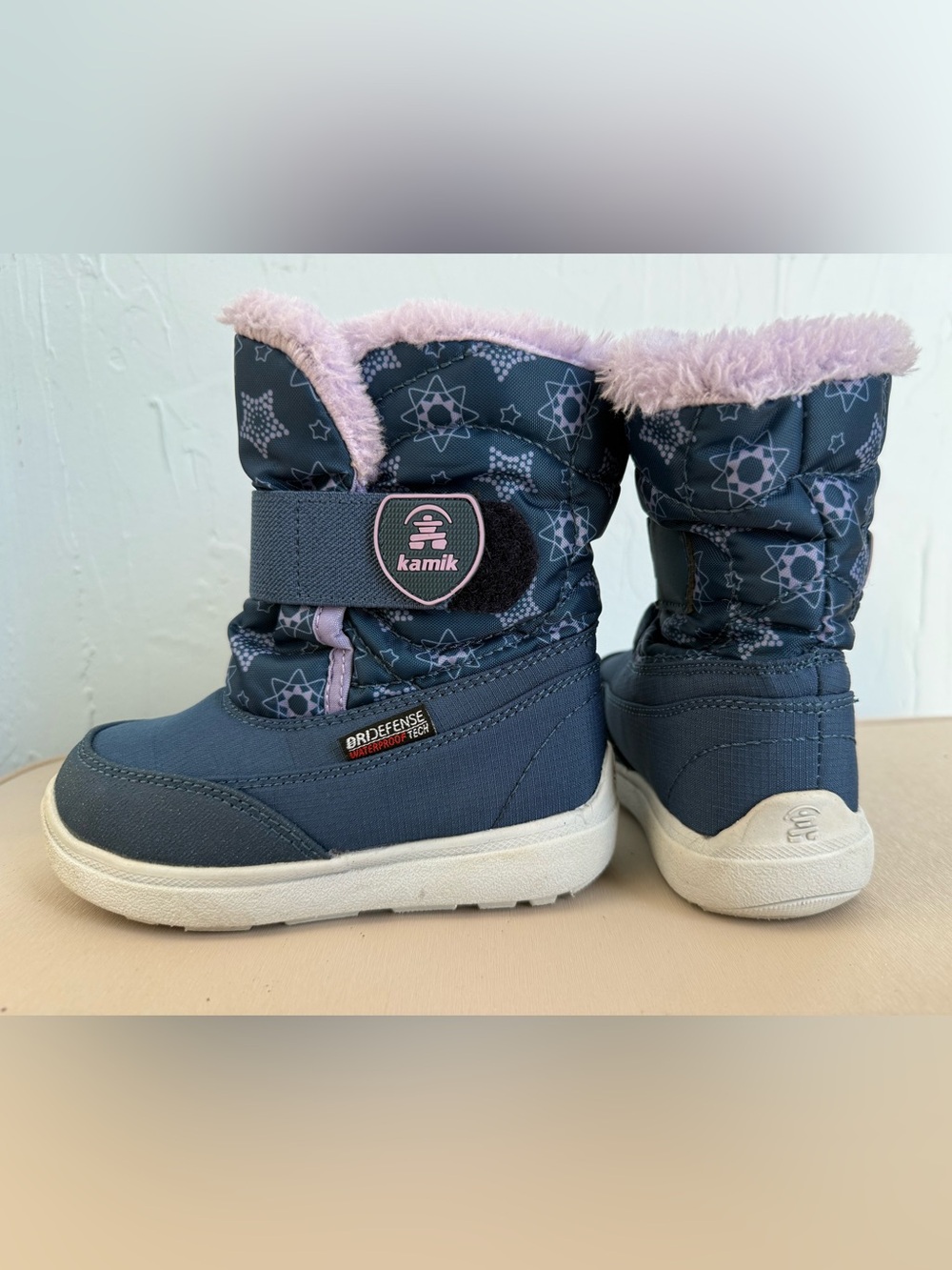 Kamik Navy and Pink Star-Pattern Waterproof Kids Winter Boots
